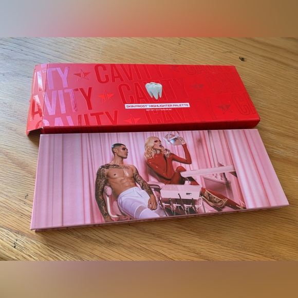 NWT JEFFREE STAR COSMETICS Cavity Skin Frost Palette - Picture 7 of 13